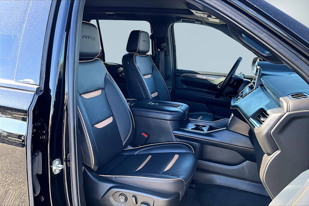 Thumbnail: 2023 GMC Yukon - 11