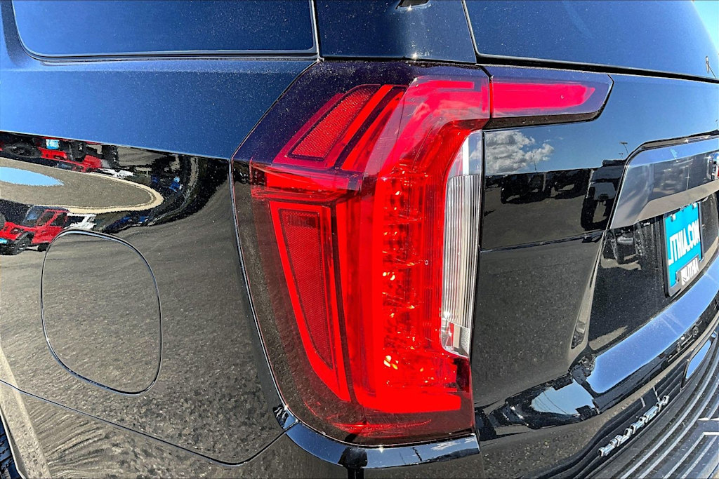 Thumbnail: 2023 GMC Yukon - 31