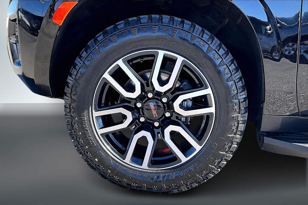 Thumbnail: 2023 GMC Yukon - 7