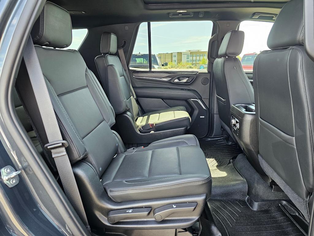 2021 GMC Yukon Denali 23