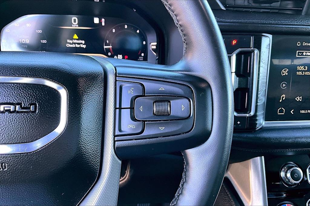 Thumbnail: 2023 GMC Yukon - 25