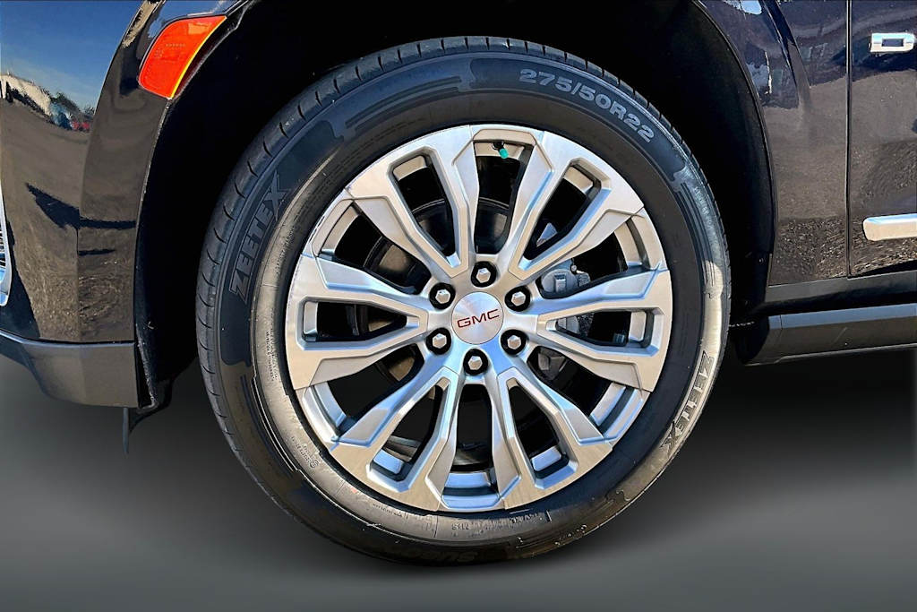 Thumbnail: 2023 GMC Yukon - 8