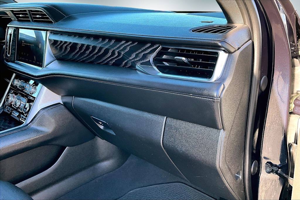 Thumbnail: 2023 GMC Yukon - 23