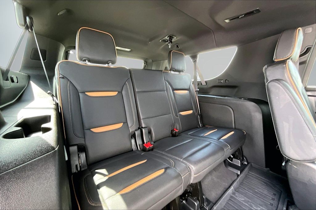 Thumbnail: 2023 GMC Yukon XL - 29