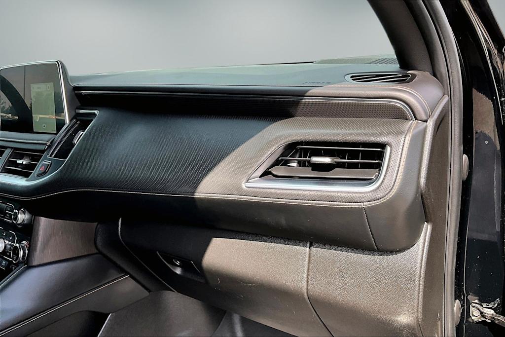 Thumbnail: 2023 GMC Yukon XL - 22