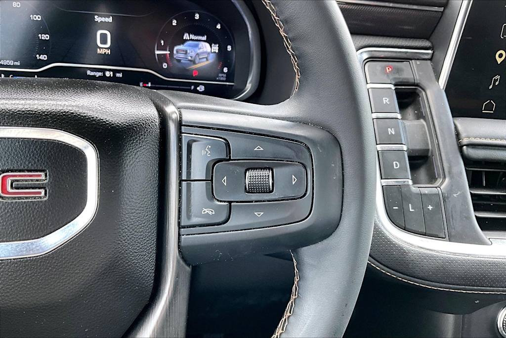 Thumbnail: 2023 GMC Yukon XL - 24