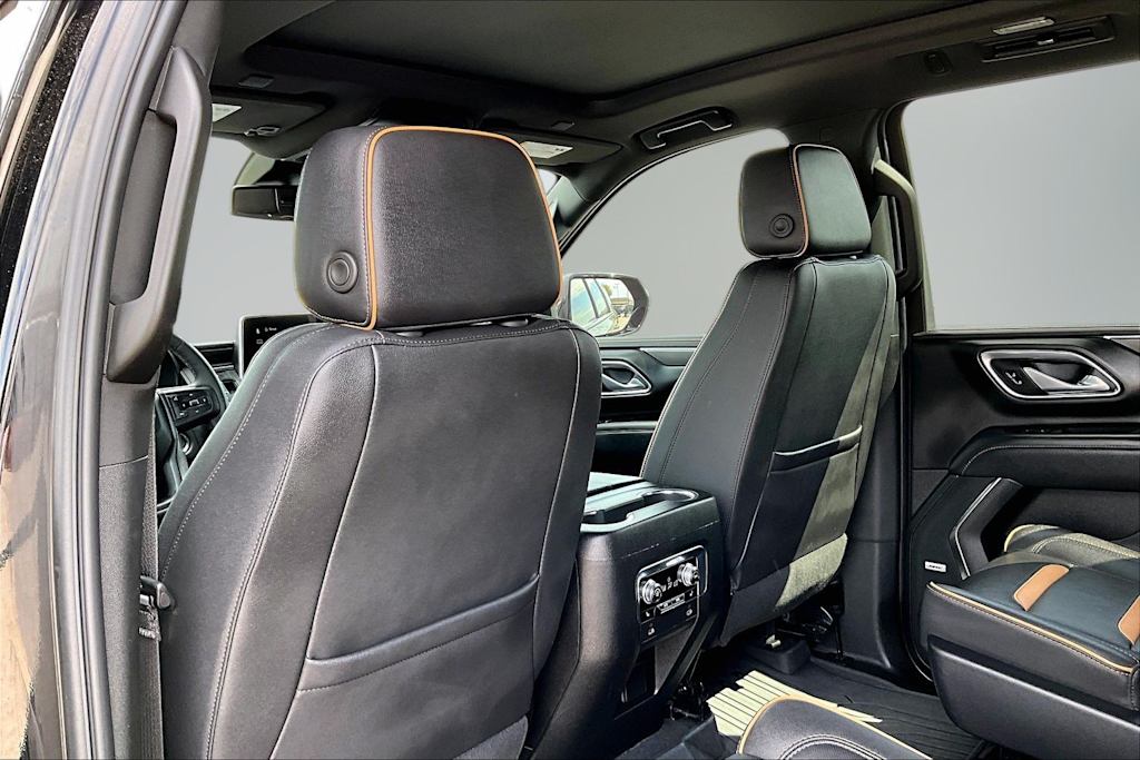 Thumbnail: 2023 GMC Yukon XL - 12