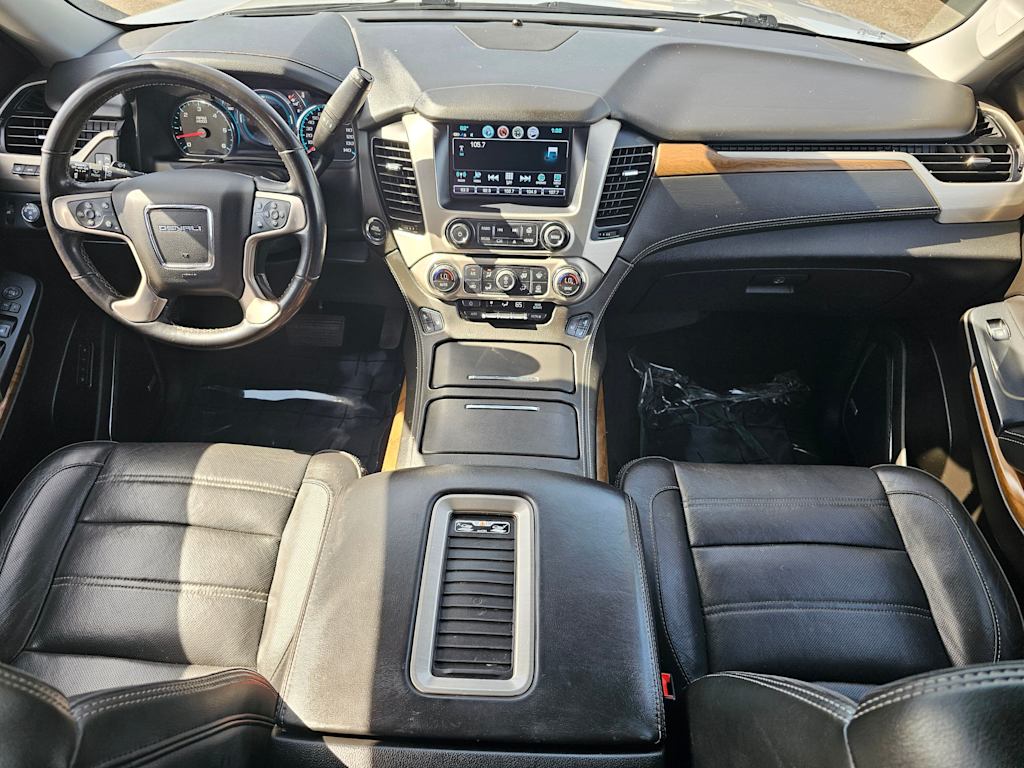2020 GMC Yukon XL Denali 9