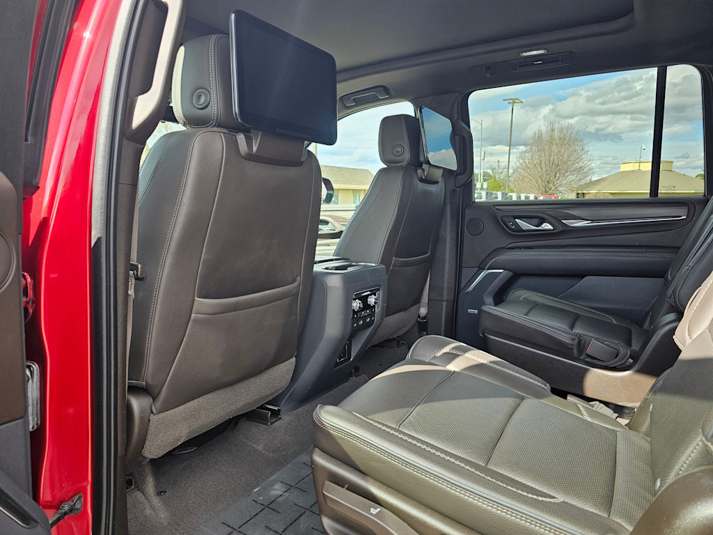 2021 GMC Yukon XL Denali 12