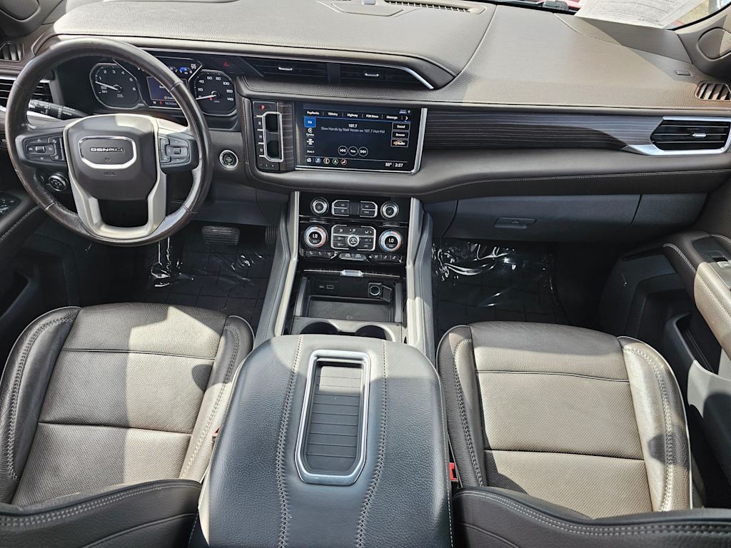 2021 GMC Yukon XL Denali 9