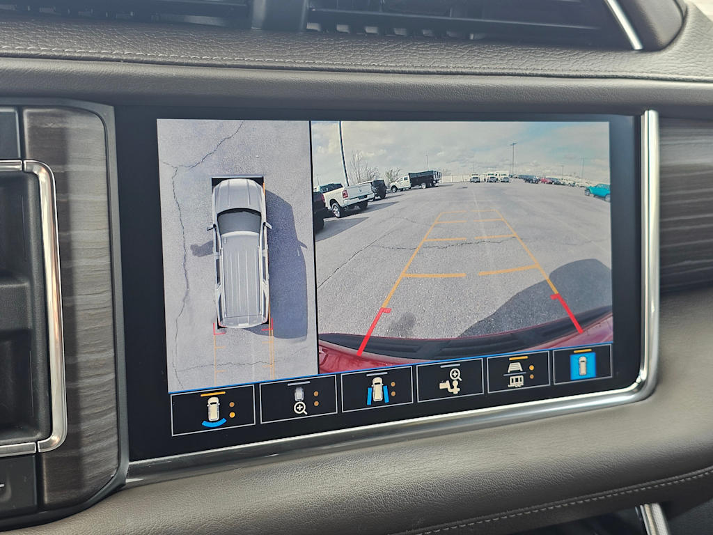 2021 GMC Yukon XL Denali 25
