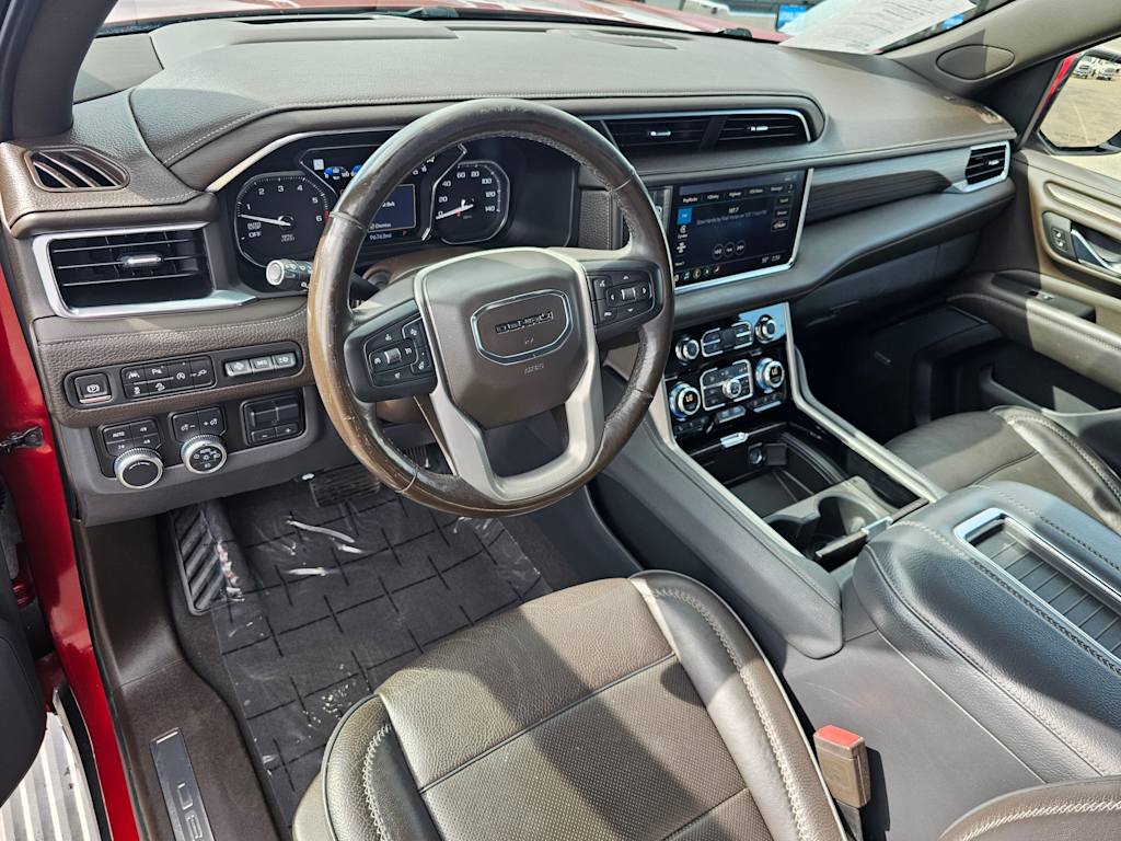 2021 GMC Yukon XL Denali 2