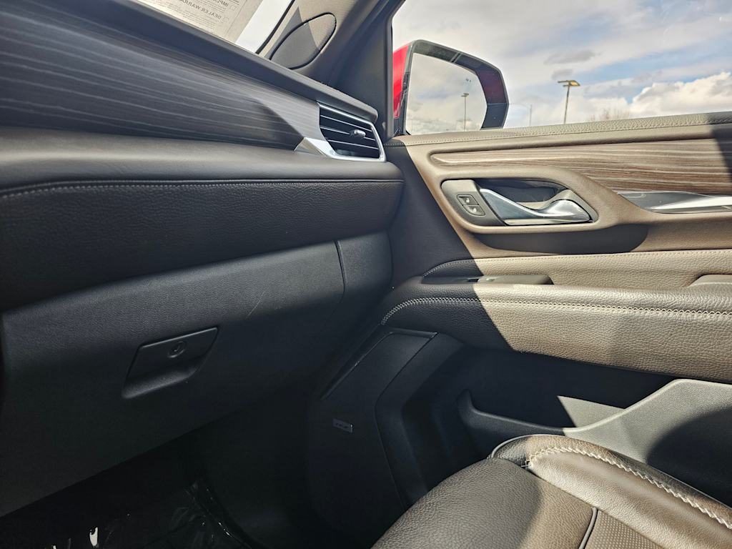 2021 GMC Yukon XL Denali 29