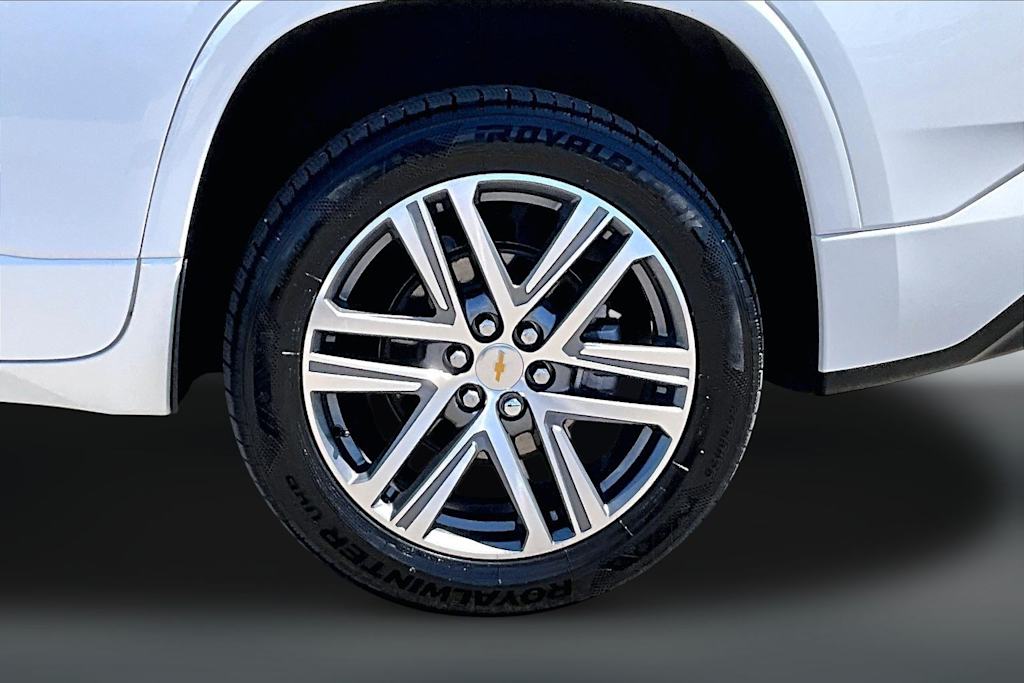Thumbnail: 2024 Chevrolet Traverse - 35