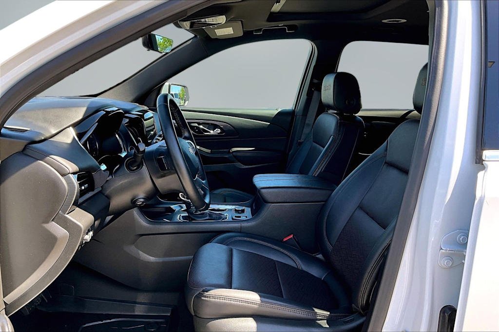 Thumbnail: 2024 Chevrolet Traverse - 11