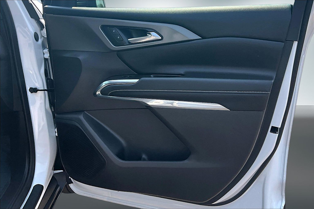 Thumbnail: 2026 Chevrolet Traverse - 28