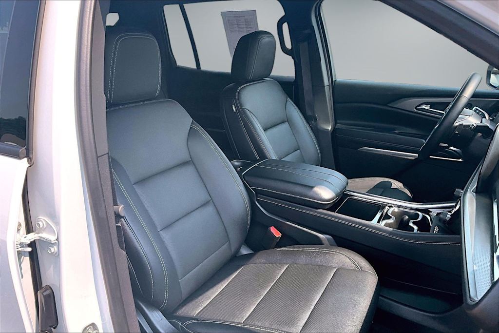 Thumbnail: 2026 Chevrolet Traverse - 12
