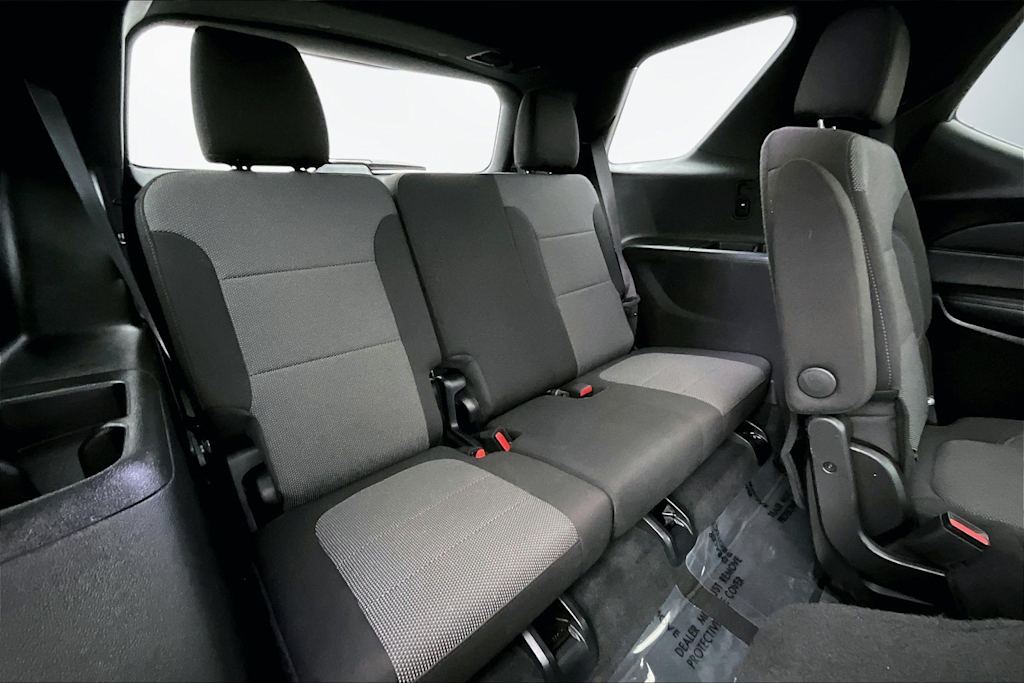 Thumbnail: 2023 Chevrolet Traverse - 31