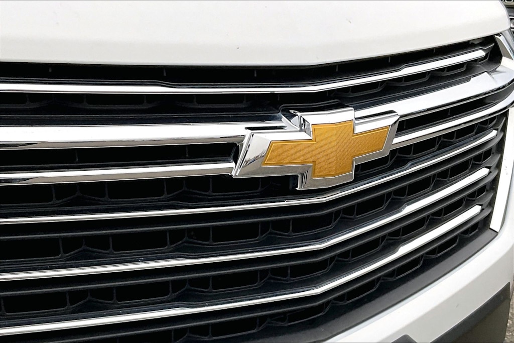 Thumbnail: 2023 Chevrolet Traverse - 35