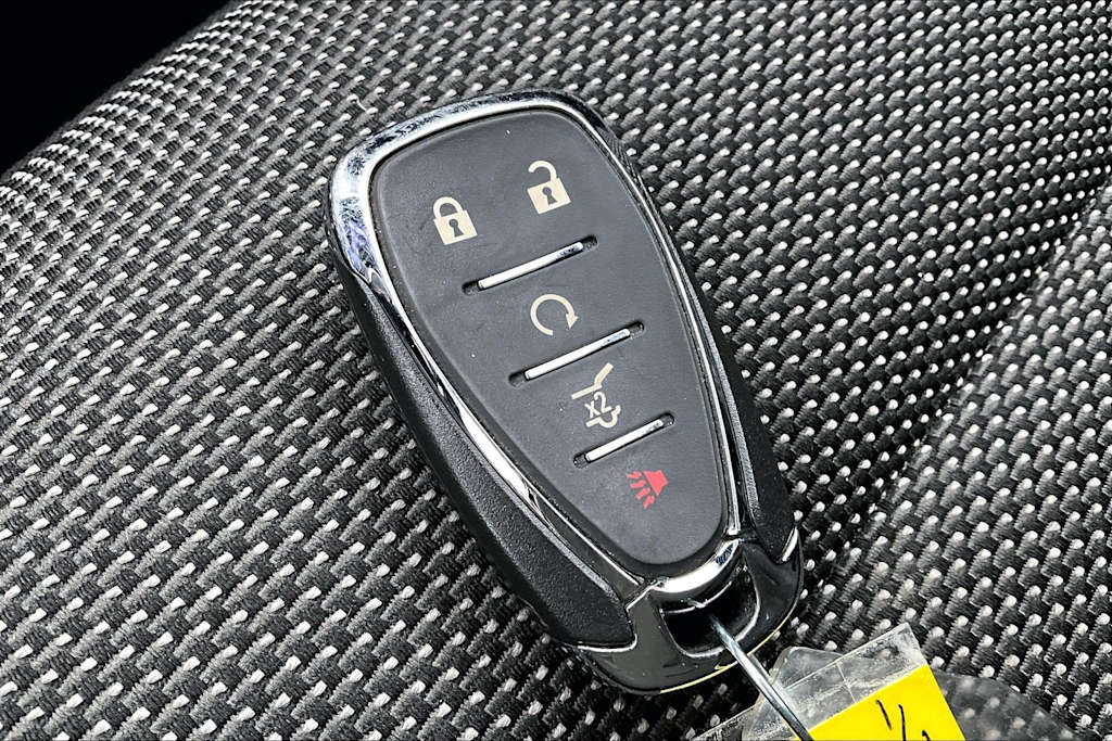 Thumbnail: 2023 Chevrolet Traverse - 20