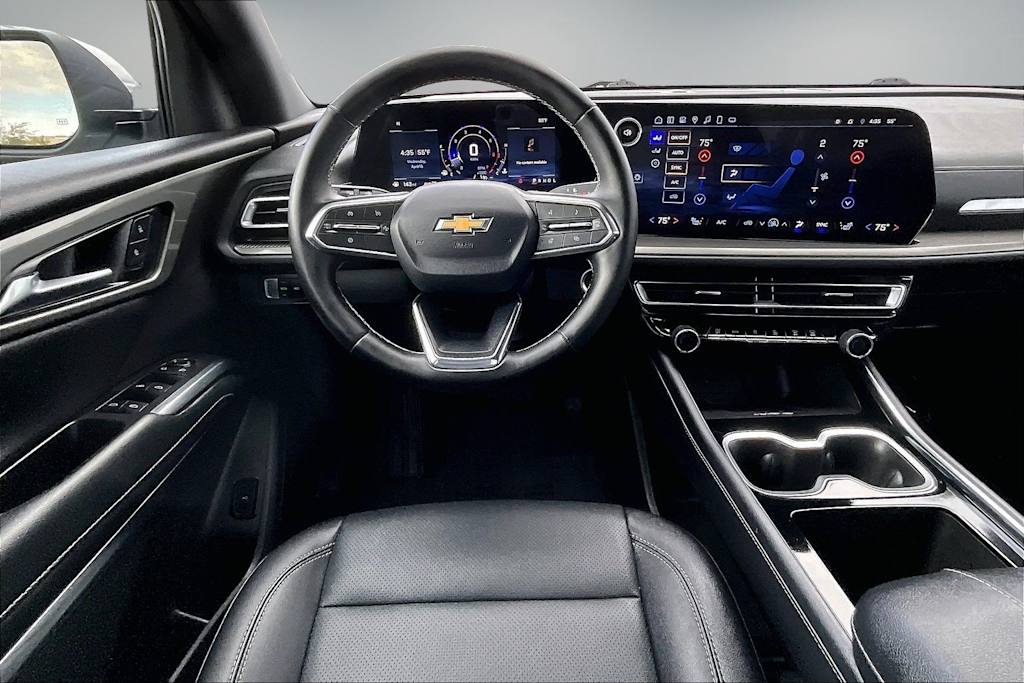 Thumbnail: 2025 Chevrolet Traverse - 13