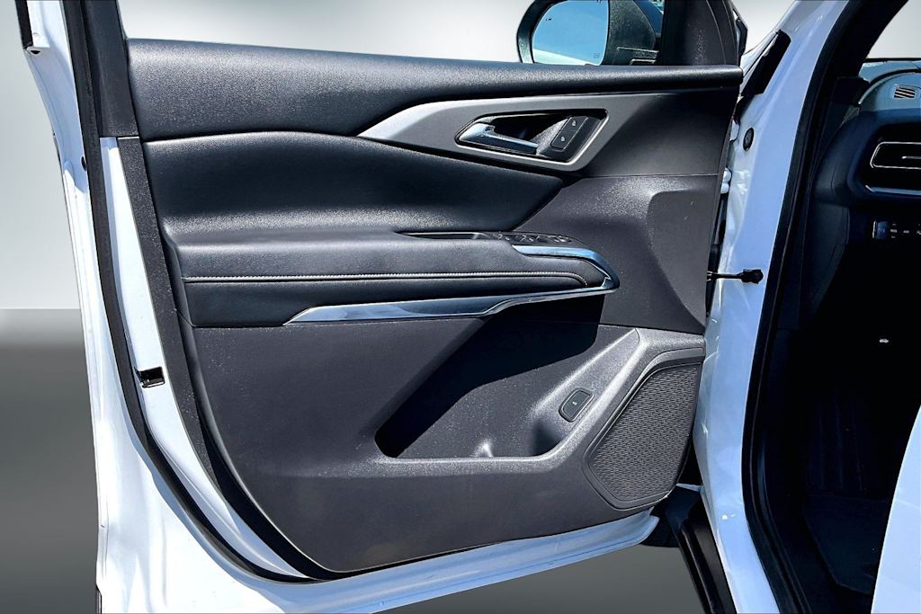 Thumbnail: 2025 Chevrolet Traverse - 27