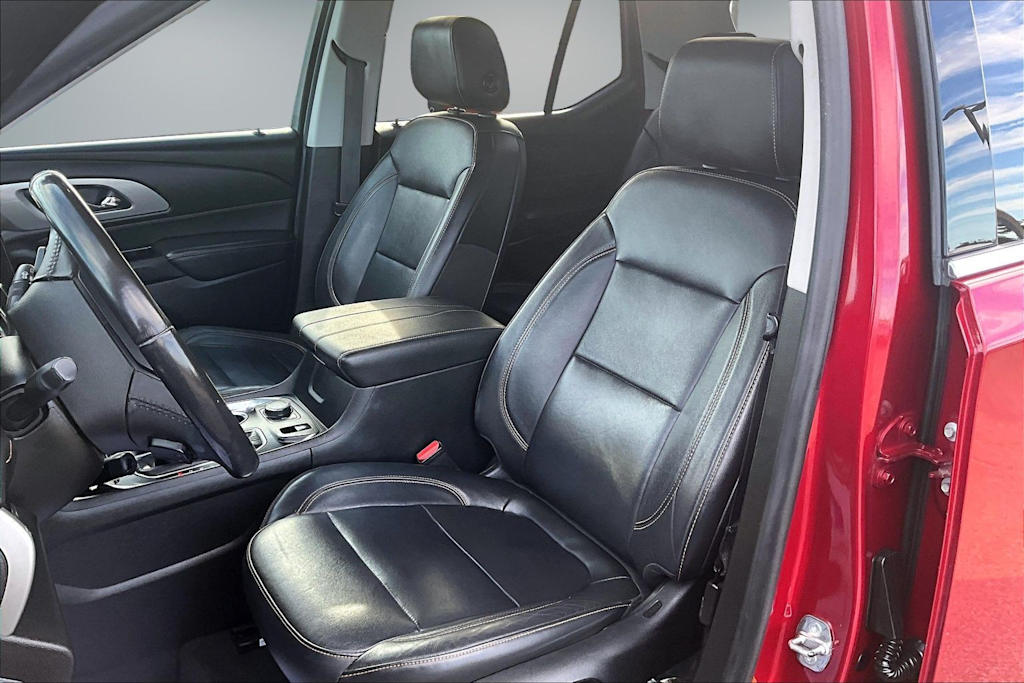 Thumbnail: 2019 Chevrolet Traverse - 11