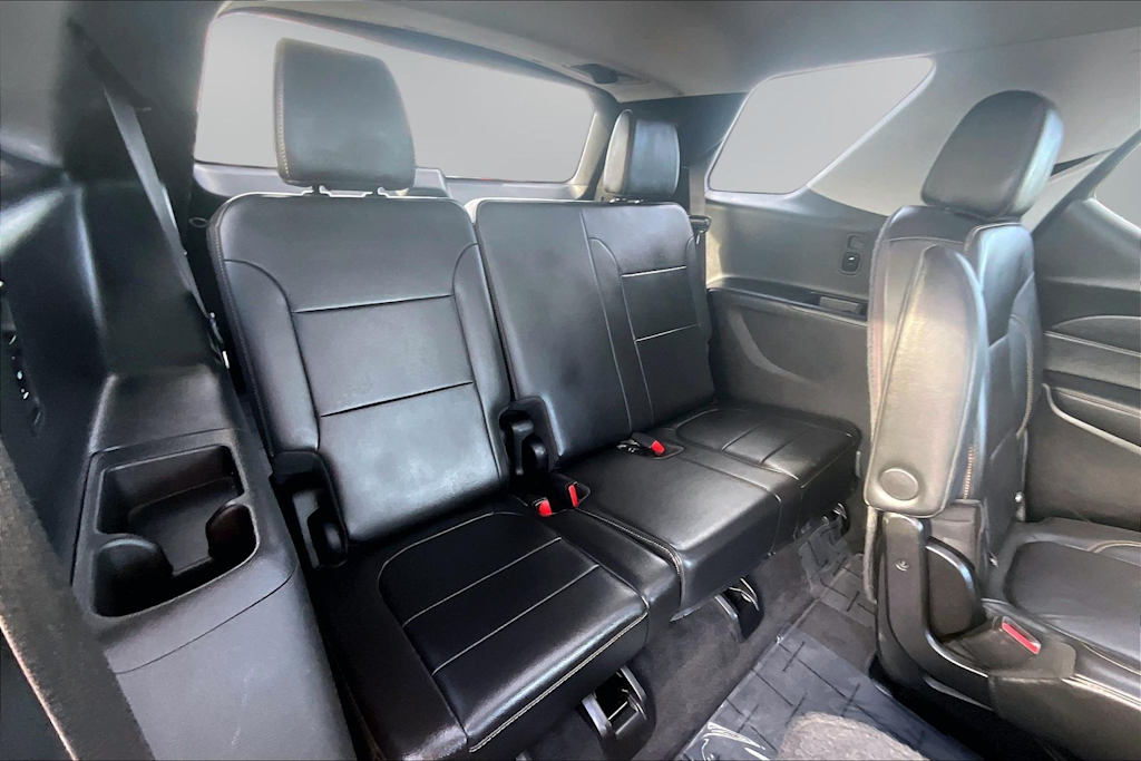 Thumbnail: 2019 Chevrolet Traverse - 31