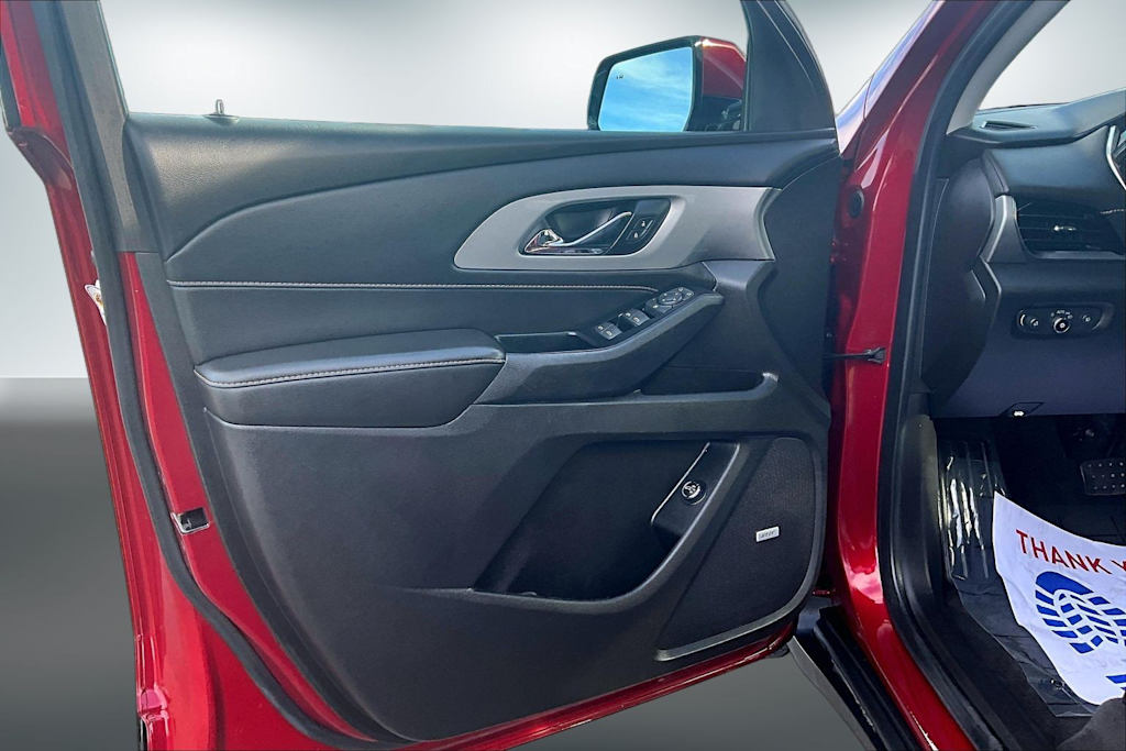 Thumbnail: 2019 Chevrolet Traverse - 27