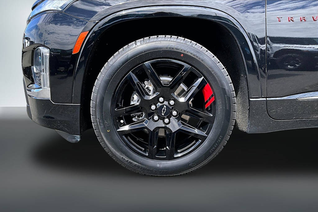 Thumbnail: 2023 Chevrolet Traverse - 7