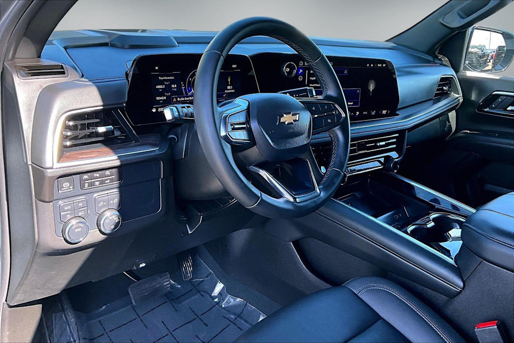 Thumbnail: 2025 Chevrolet Tahoe - 2