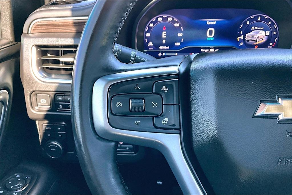 Thumbnail: 2024 Chevrolet Suburban - 24