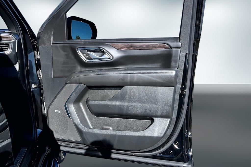 Thumbnail: 2024 Chevrolet Suburban - 27