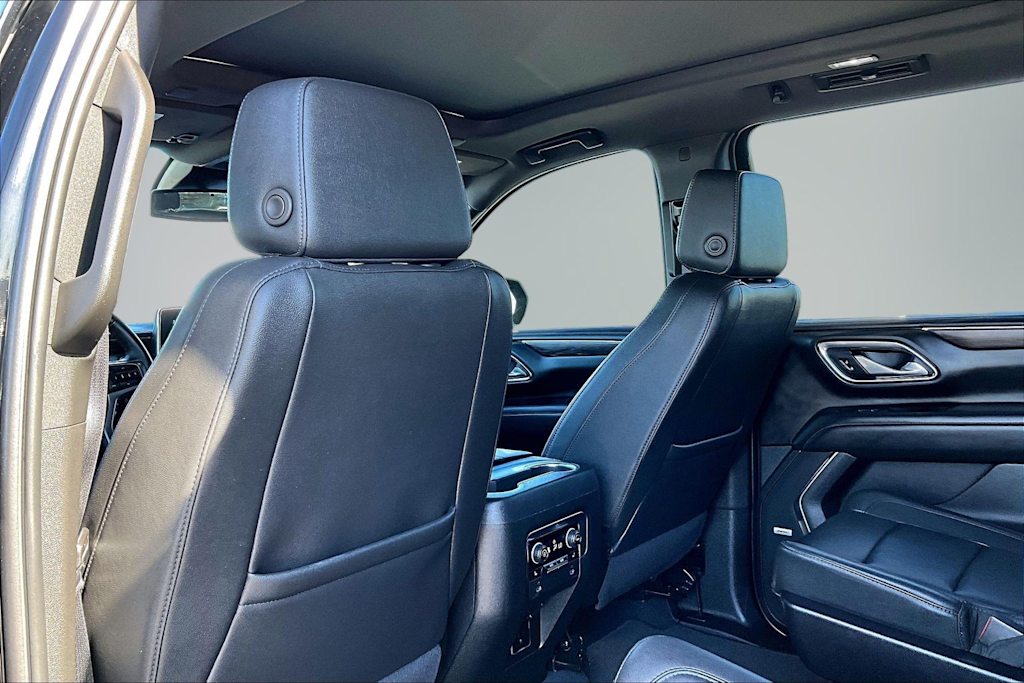 Thumbnail: 2024 Chevrolet Suburban - 12