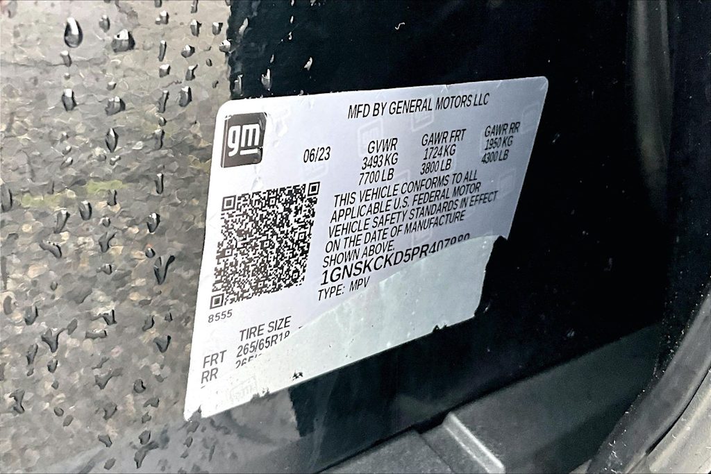 Thumbnail: 2023 Chevrolet Suburban - 20