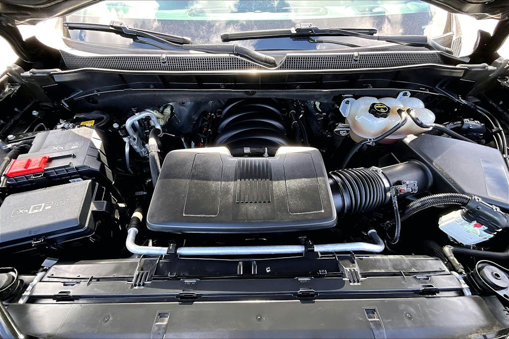 Thumbnail: 2024 Chevrolet Tahoe - 8