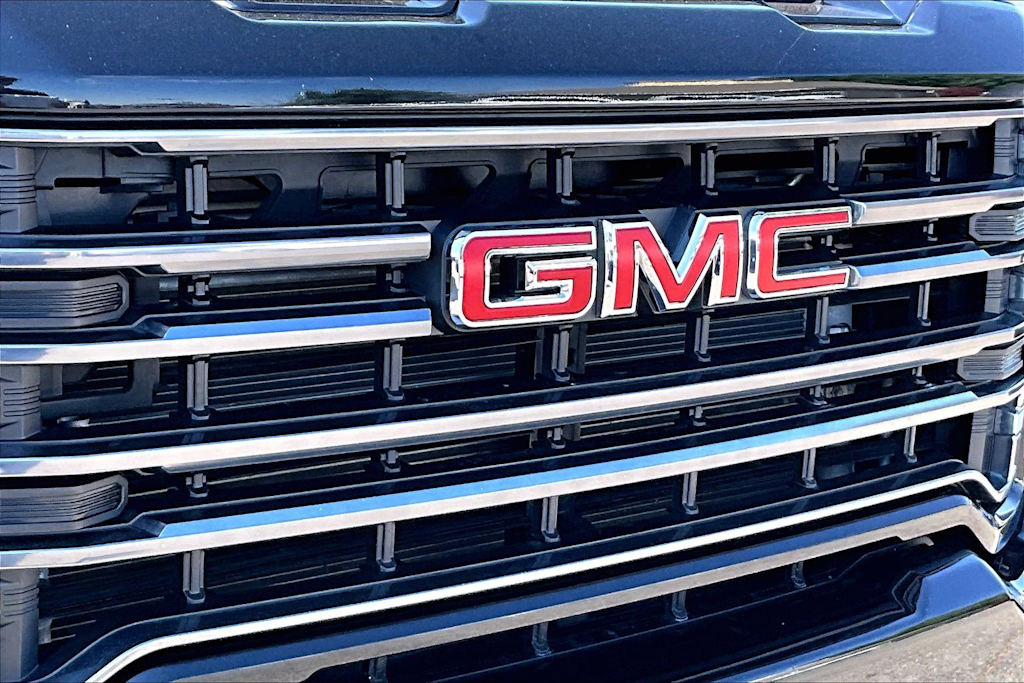 Thumbnail: 2022 GMC Sierra 2500 - 6