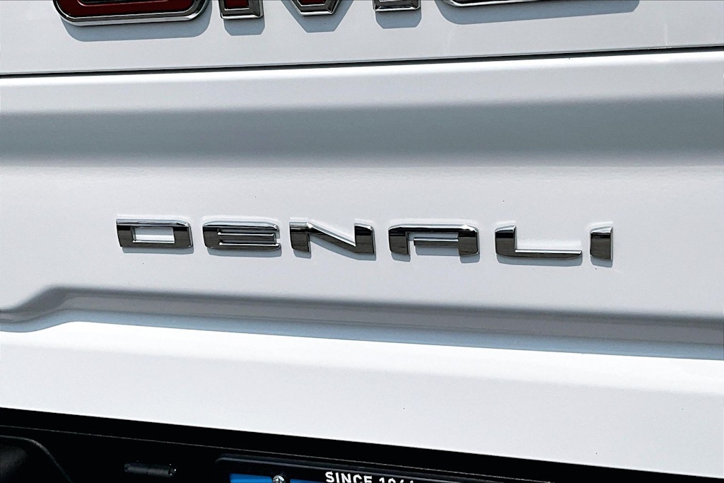 Thumbnail: 2023 GMC Sierra 2500 - 7
