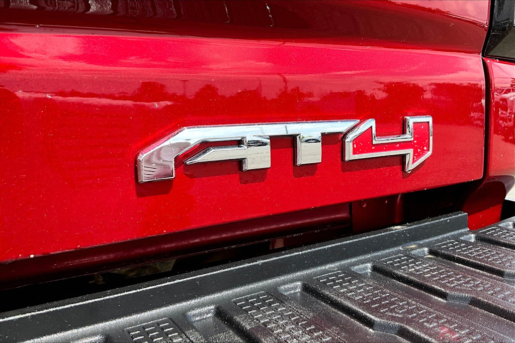 Thumbnail: 2023 GMC Sierra 3500 - 7