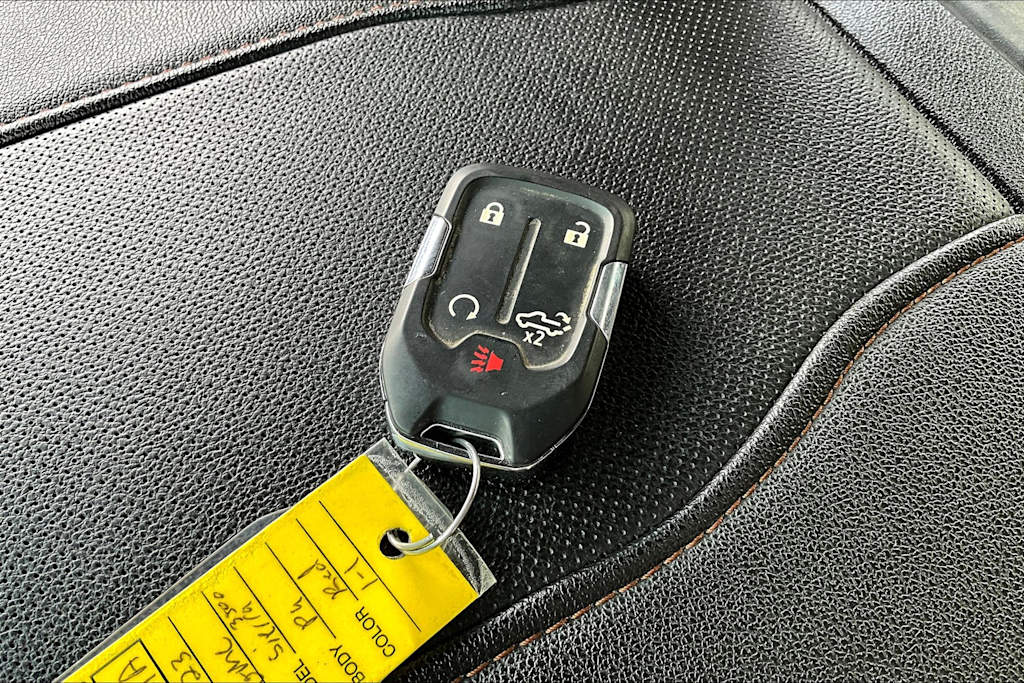 Thumbnail: 2023 GMC Sierra 3500 - 19