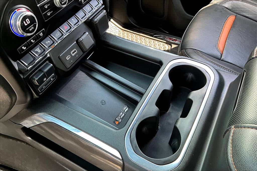 Thumbnail: 2023 GMC Sierra 3500 - 16