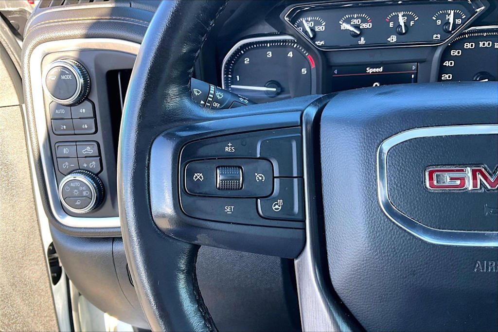 Thumbnail: 2022 GMC Sierra 3500 - 24