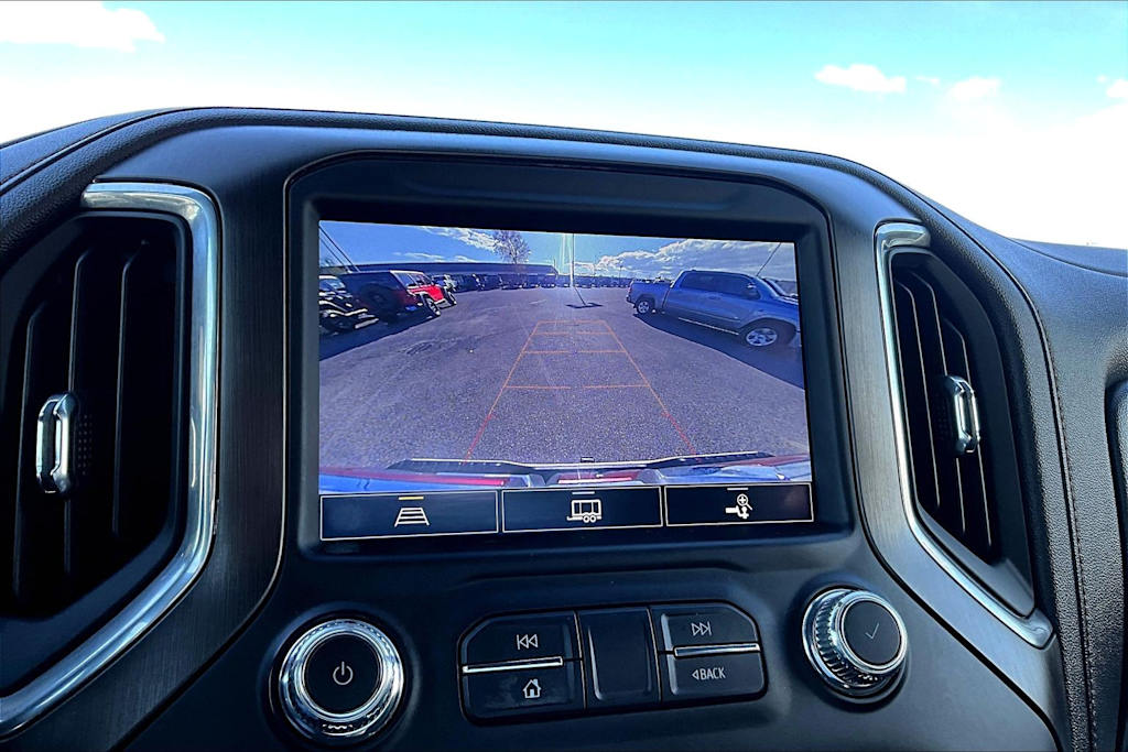 Thumbnail: 2022 GMC Sierra 3500 - 16