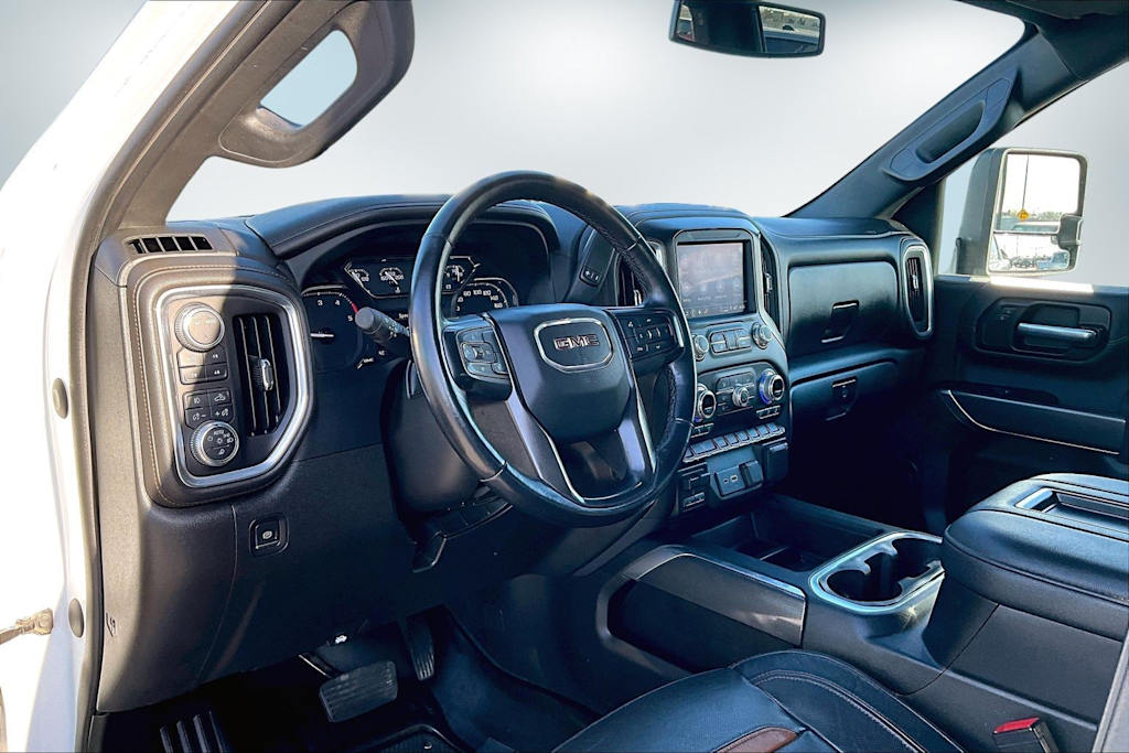 Thumbnail: 2022 GMC Sierra 3500 - 2