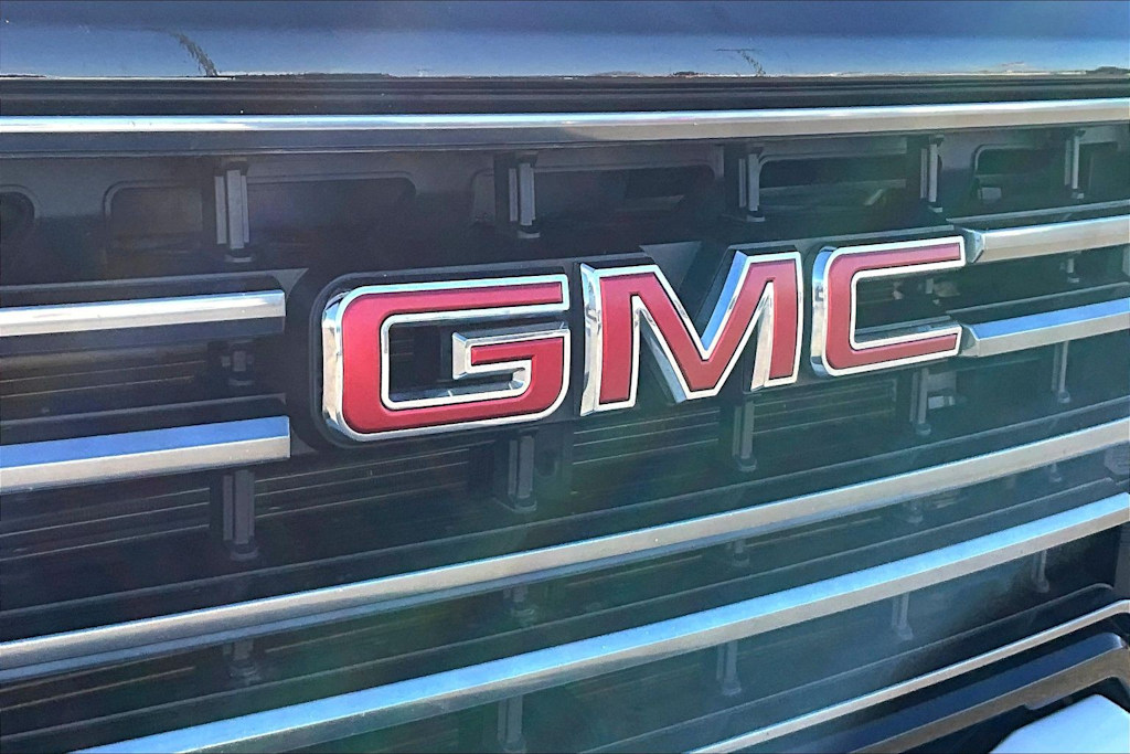 Thumbnail: 2022 GMC Sierra 3500 - 31