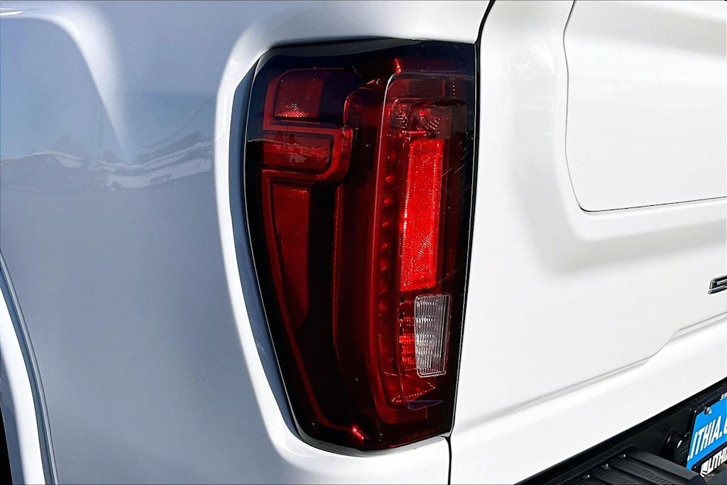 Thumbnail: 2022 GMC Sierra 3500 - 30