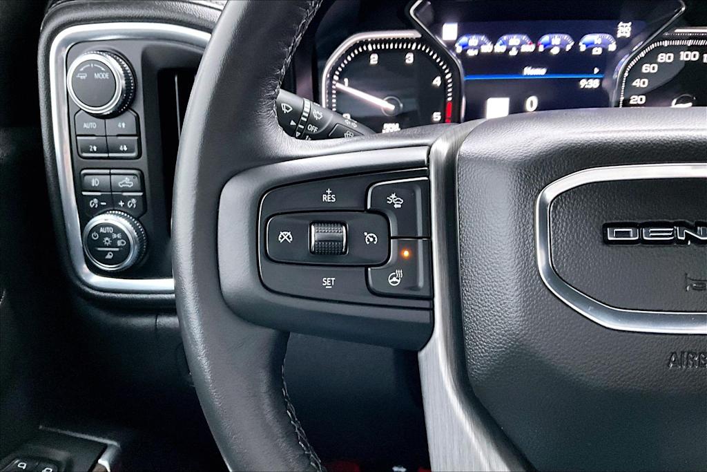 Thumbnail: 2022 GMC Sierra 3500 - 24