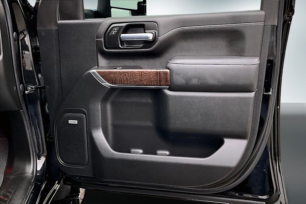 Thumbnail: 2022 GMC Sierra 3500 - 28