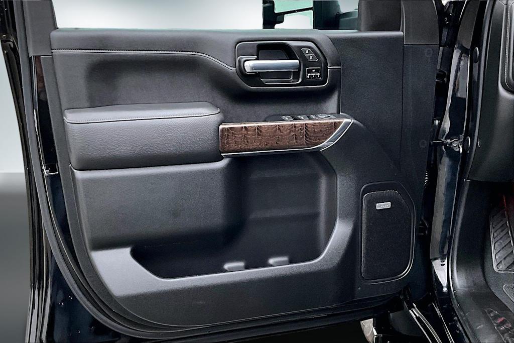 Thumbnail: 2022 GMC Sierra 3500 - 27