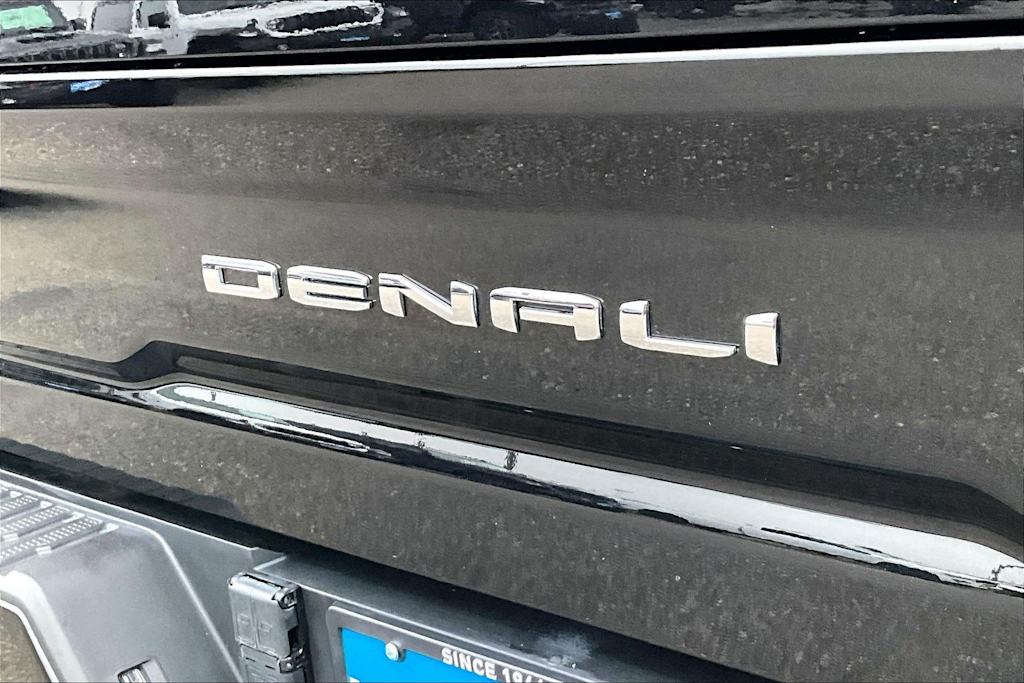 Thumbnail: 2022 GMC Sierra 3500 - 6